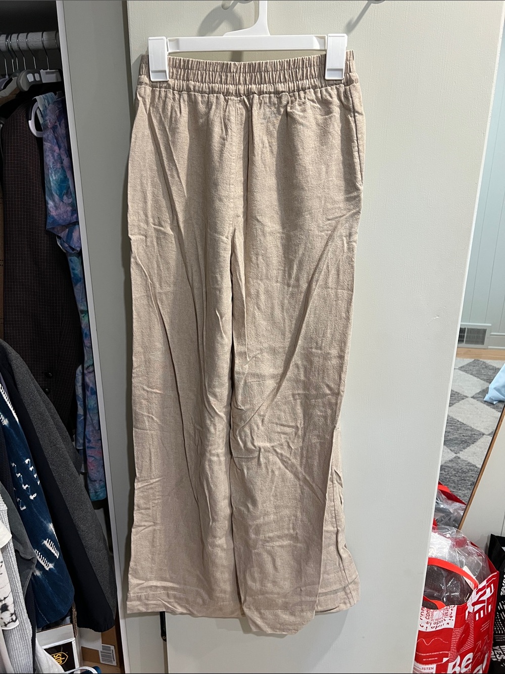 Wide-Leg Drawstring Pants - Picture 3 of 3